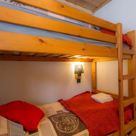 Chalet *